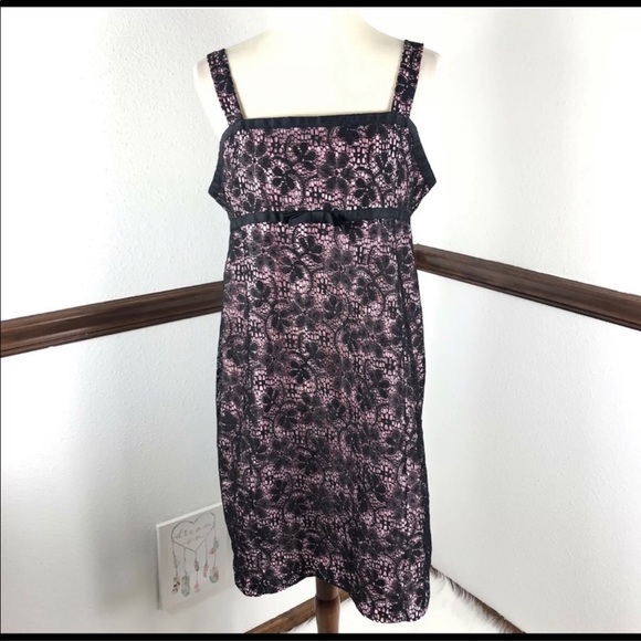 Motherhood Maternity Dresses & Skirts - Motherhood Maternity sleeveless dress size L